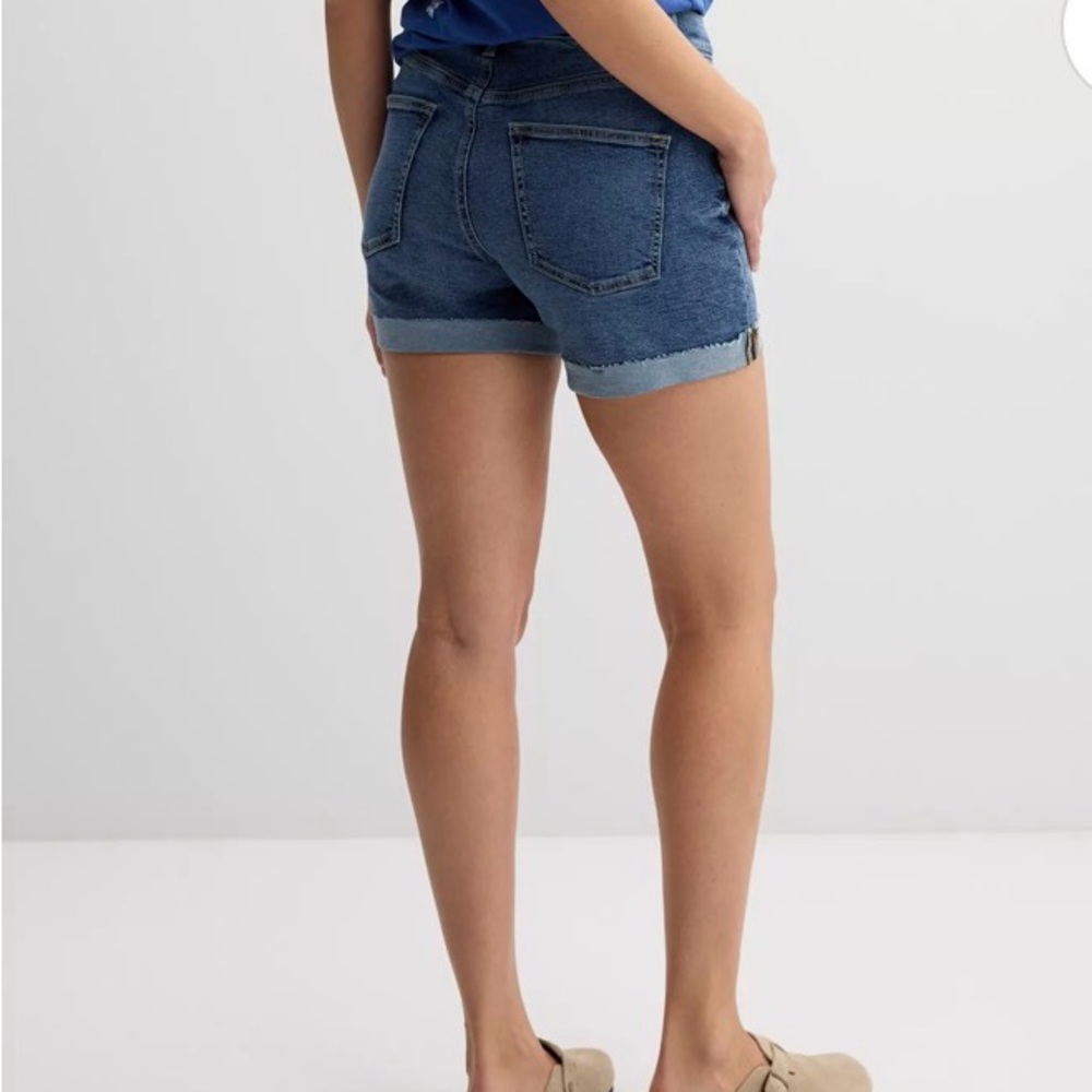 Like New! Denim Roll-Cuff Women's Shorts